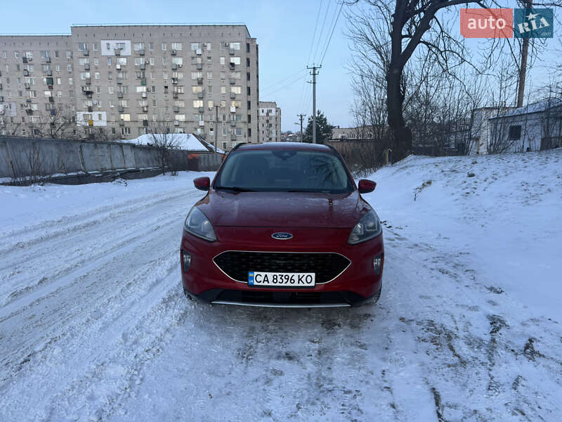 Внедорожник / Кроссовер Ford Escape 2019 в Умани