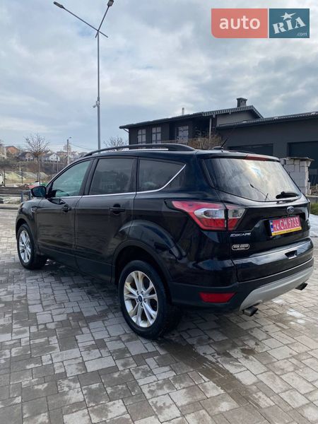 Внедорожник / Кроссовер Ford Escape 2018 в Львове