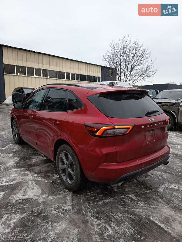 Позашляховик / Кросовер Ford Escape 2023 в Бучі