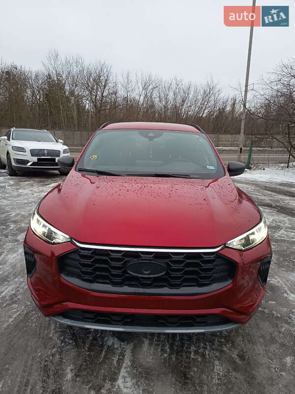 Позашляховик / Кросовер Ford Escape 2023 в Бучі