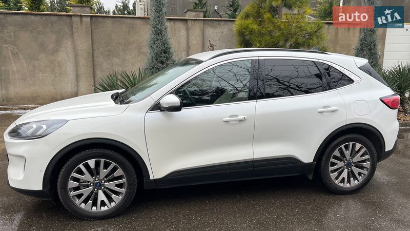 Внедорожник / Кроссовер Ford Escape 2020 в Одессе