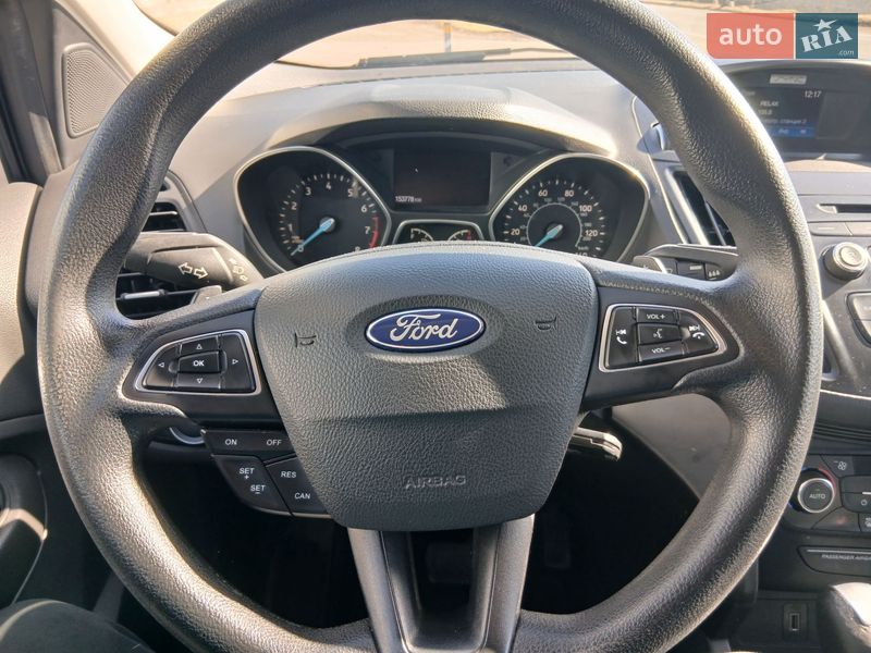 Позашляховик / Кросовер Ford Escape 2016 в Первомайську