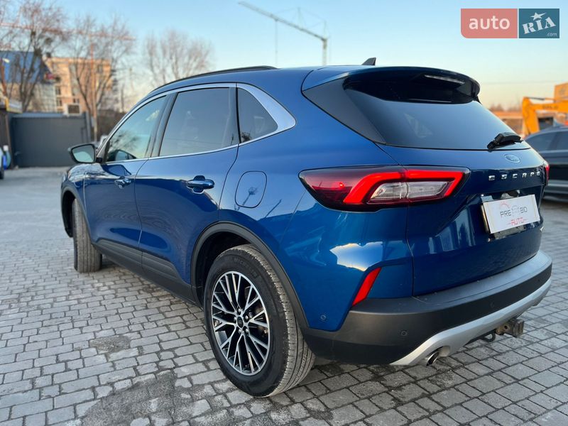 Внедорожник / Кроссовер Ford Escape 2023 в Львове