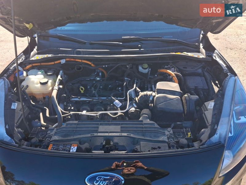 Внедорожник / Кроссовер Ford Escape 2020 в Тернополе