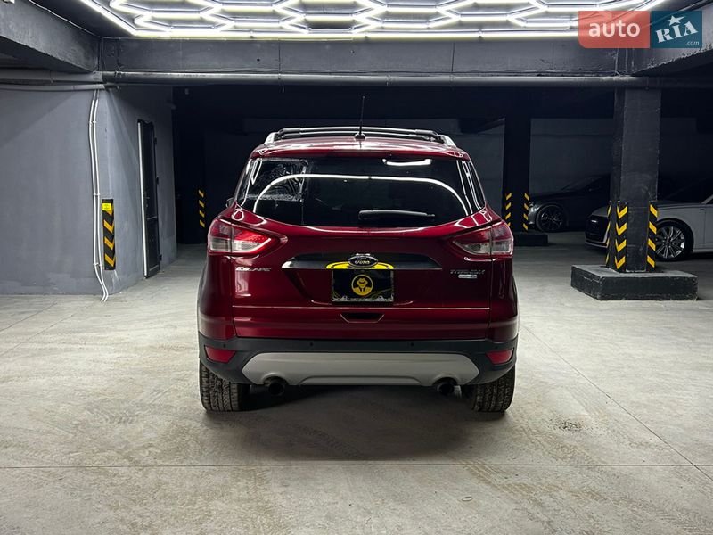 Внедорожник / Кроссовер Ford Escape 2014 в Черновцах