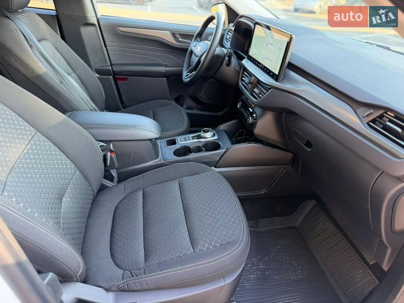 Внедорожник / Кроссовер Ford Escape 2024 в Одессе