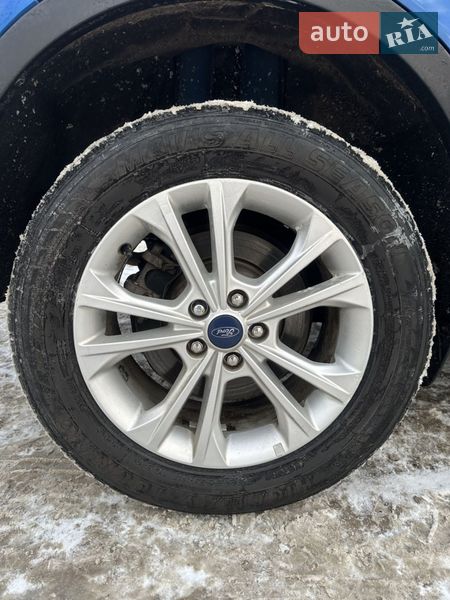 Позашляховик / Кросовер Ford Escape 2018 в Білогородці