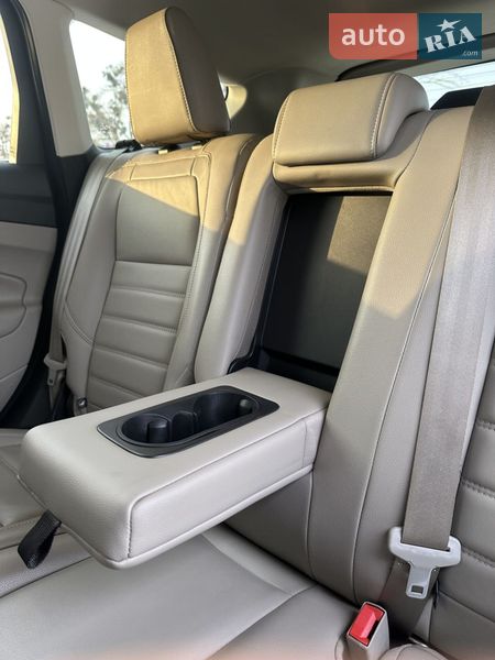 Позашляховик / Кросовер Ford Escape 2018 в Білогородці