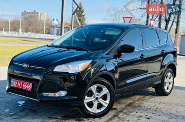 Внедорожник / Кроссовер Ford Escape 2016 в Лубнах
