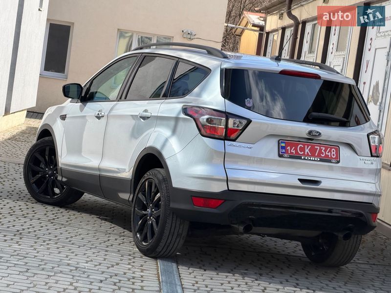 Внедорожник / Кроссовер Ford Escape 2017 в Дрогобыче фото 20 Внедорожник / Кроссовер Ford Escape 2017 в Дрогобыче