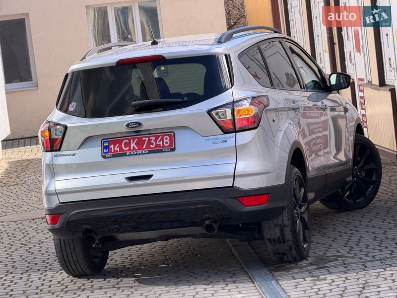 Внедорожник / Кроссовер Ford Escape 2017 в Дрогобыче фото 29 Внедорожник / Кроссовер Ford Escape 2017 в Дрогобыче