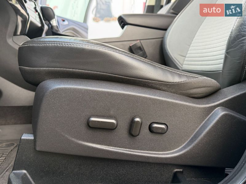 Внедорожник / Кроссовер Ford Escape 2017 в Дрогобыче фото 34 Внедорожник / Кроссовер Ford Escape 2017 в Дрогобыче