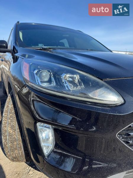 Позашляховик / Кросовер Ford Escape 2022 в Тернополі