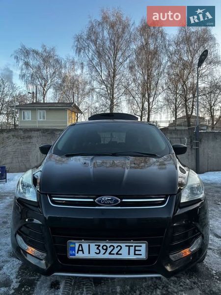 Внедорожник / Кроссовер Ford Escape 2015 в Монастырище