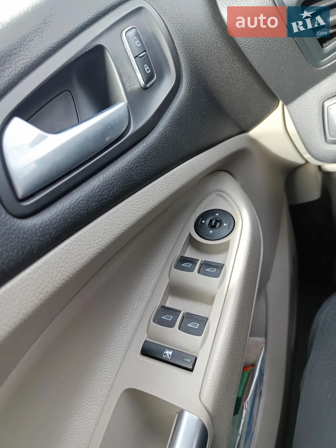 2015 Ford Escape - мініатюра 19
