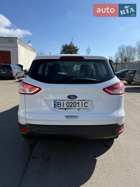 Внедорожник / Кроссовер Ford Escape 2013 в Горишних Плавнях