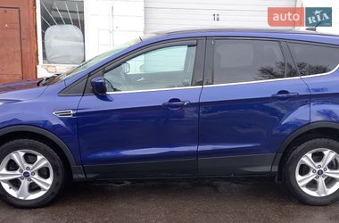 Внедорожник / Кроссовер Ford Escape 2015 в Ровно