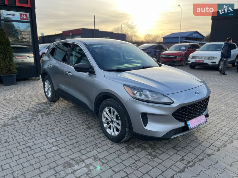 Внедорожник / Кроссовер Ford Escape 2021 в Львове