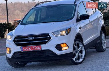Позашляховик / Кросовер Ford Escape 2018 в Дрогобичі