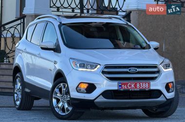 Внедорожник / Кроссовер Ford Escape 2018 в Дрогобыче