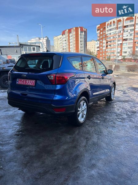 Позашляховик / Кросовер Ford Escape 2018 в Тернополі