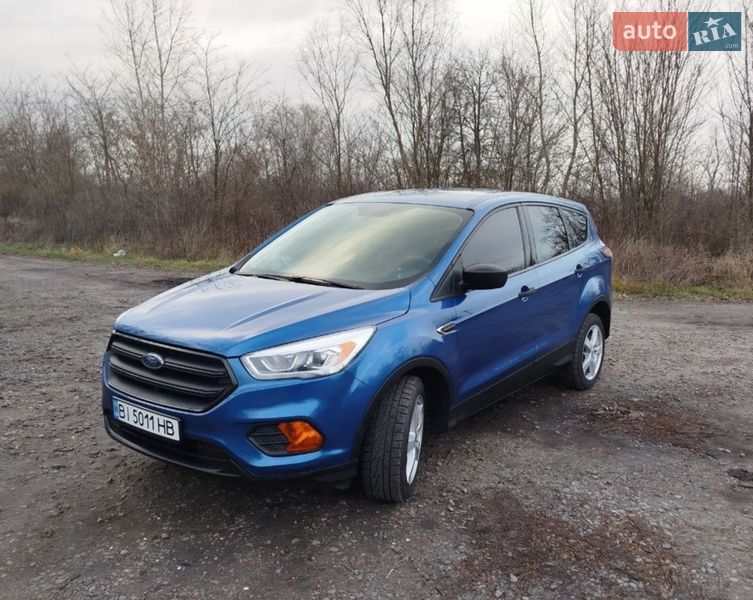 Внедорожник / Кроссовер Ford Escape 2016 в Кременчуге