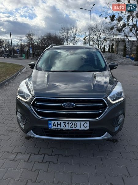 Внедорожник / Кроссовер Ford Escape 2017 в Житомире