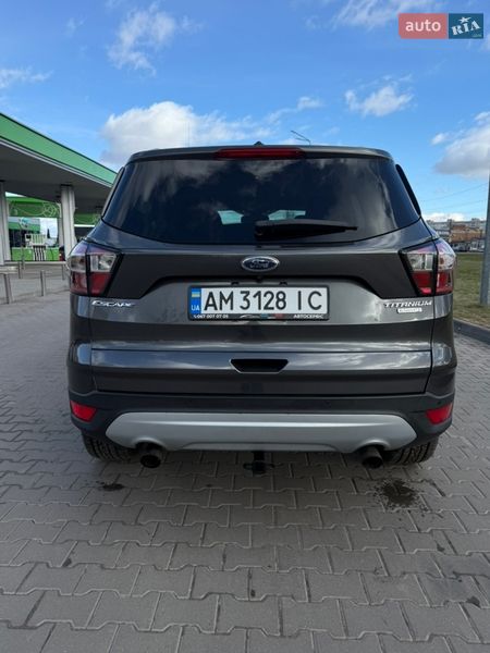 Внедорожник / Кроссовер Ford Escape 2017 в Житомире