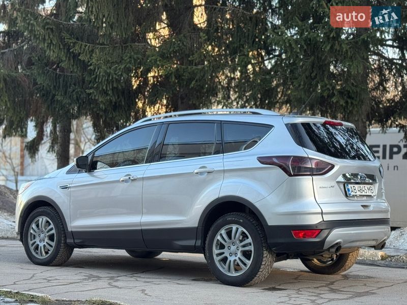 Позашляховик / Кросовер Ford Escape 2016 в Вінниці