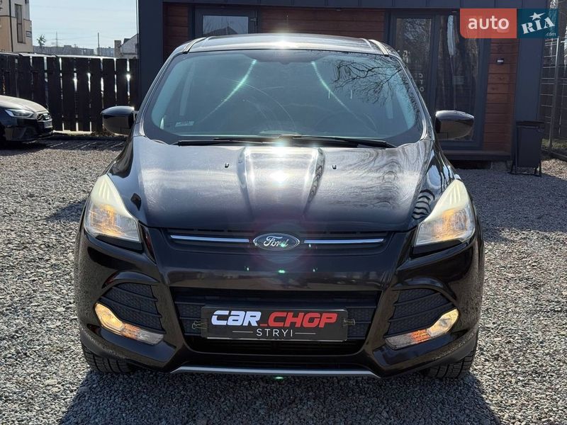 Внедорожник / Кроссовер Ford Escape 2012 в Стрые