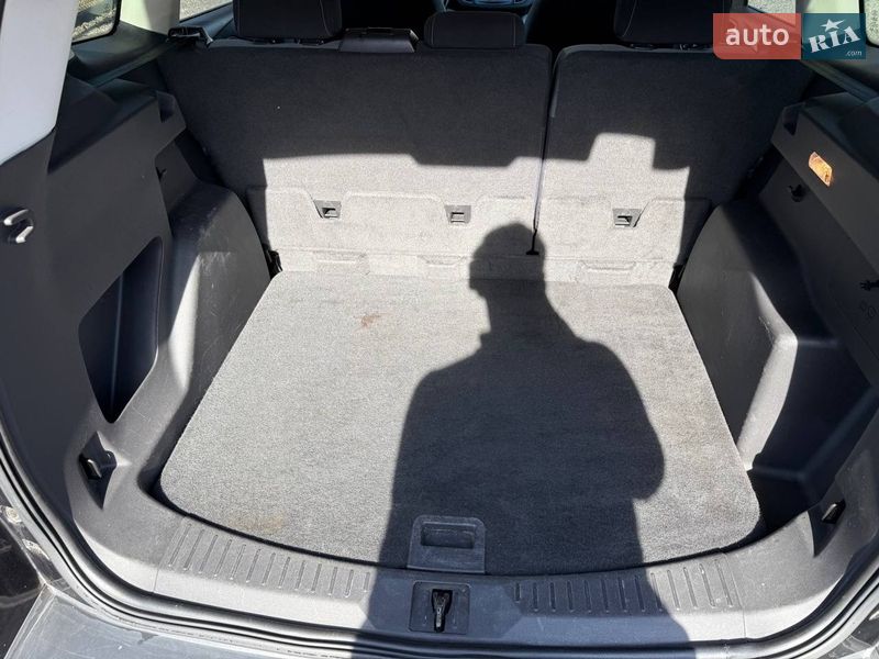 Внедорожник / Кроссовер Ford Escape 2012 в Стрые