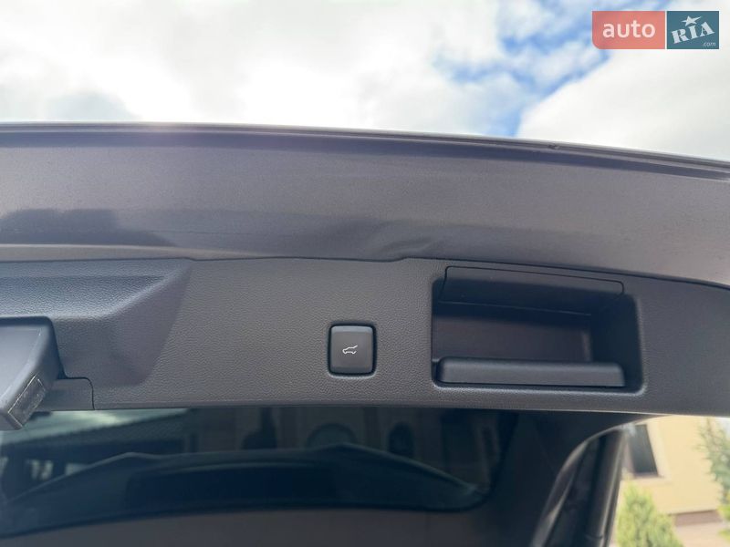 Внедорожник / Кроссовер Ford Escape 2023 в Днепре