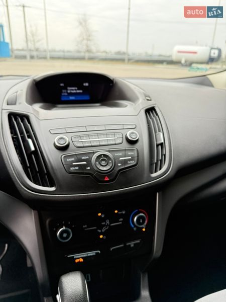 Внедорожник / Кроссовер Ford Escape 2019 в Днепре