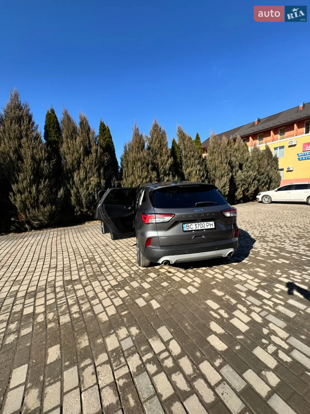 2021 Ford Escape - мініатюра 4