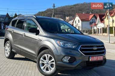 Позашляховик / Кросовер Ford Escape 2018 в Львові