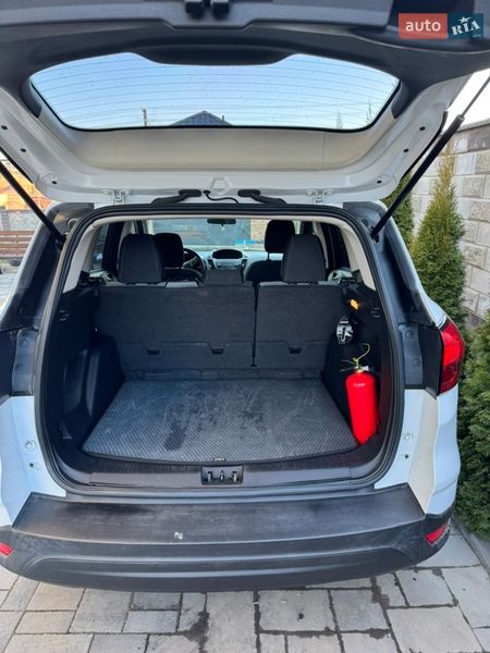 Внедорожник / Кроссовер Ford Escape 2019 в Ровно