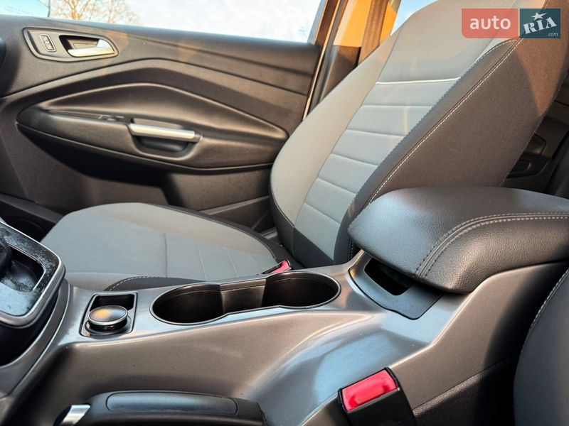 Внедорожник / Кроссовер Ford Escape 2014 в Дрогобыче