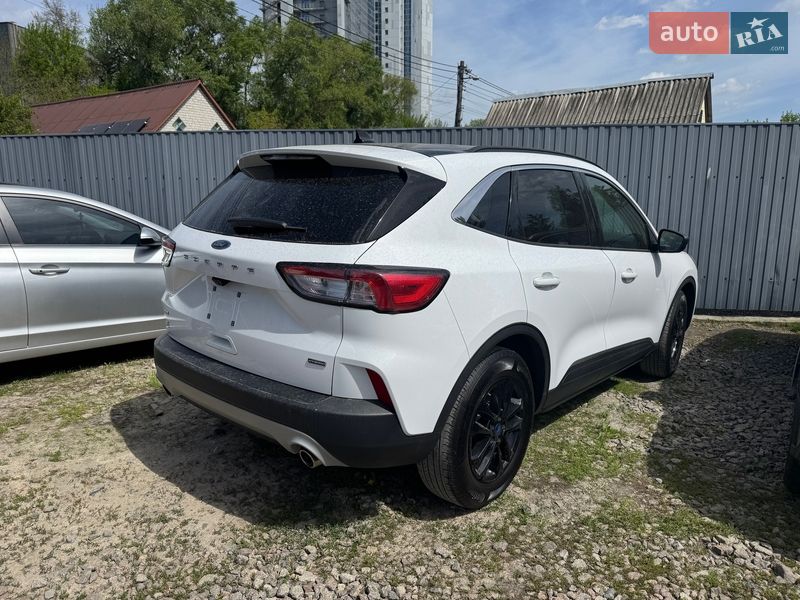 Внедорожник / Кроссовер Ford Escape 2022 в Киеве