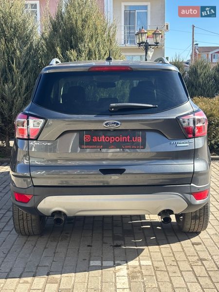 Внедорожник / Кроссовер Ford Escape 2016 в Белогородке