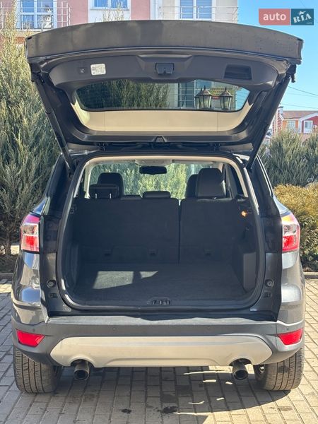 Внедорожник / Кроссовер Ford Escape 2016 в Белогородке