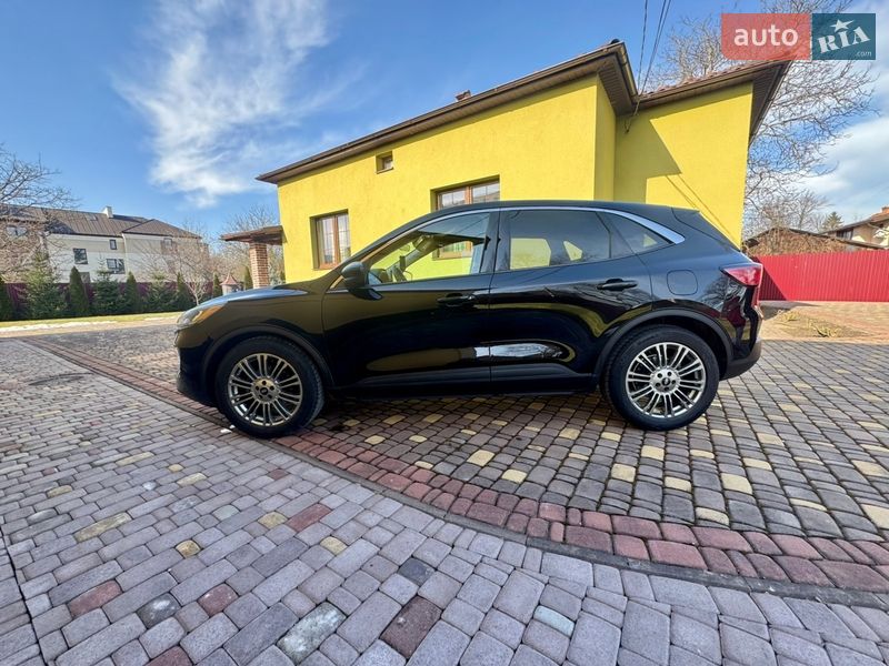 Внедорожник / Кроссовер Ford Escape 2019 в Коломые