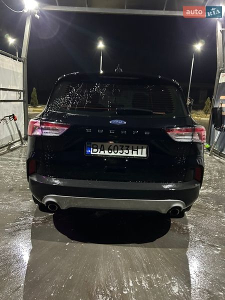 Позашляховик / Кросовер Ford Escape 2021 в Долинській