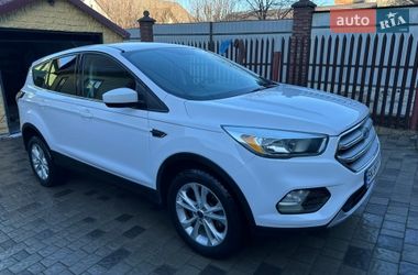 Внедорожник / Кроссовер Ford Escape 2017 в Ровно