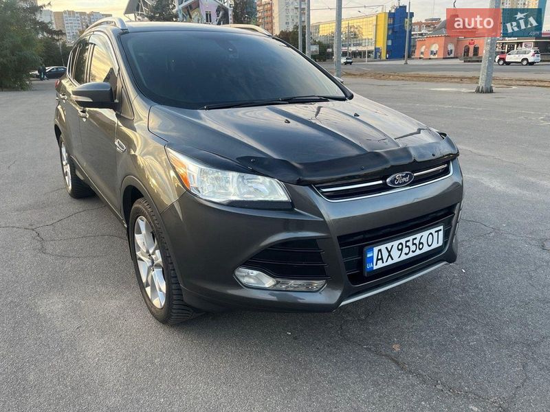 Внедорожник / Кроссовер Ford Escape 2016 в Киеве