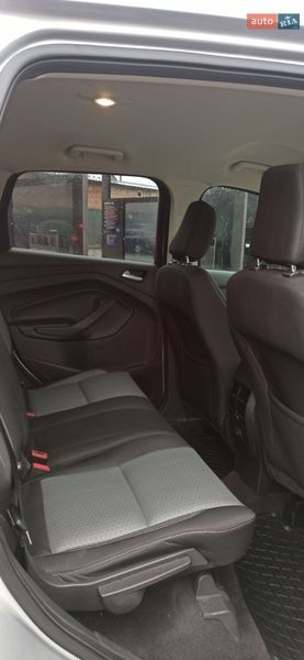 Внедорожник / Кроссовер Ford Escape 2019 в Ивано-Франковске