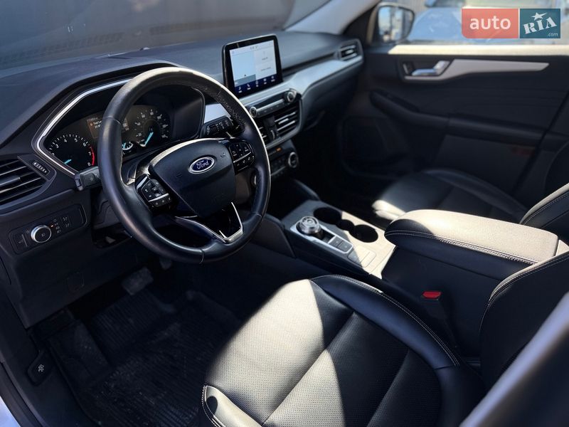 Внедорожник / Кроссовер Ford Escape 2021 в Львове
