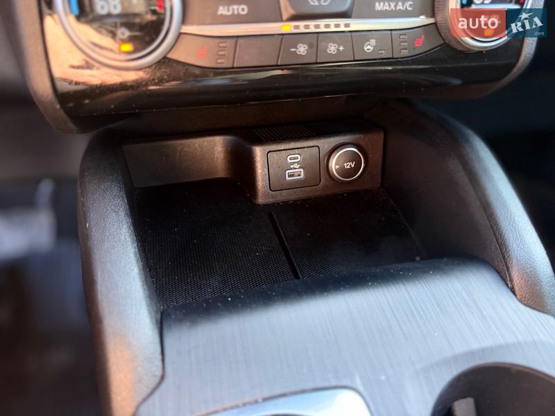 Внедорожник / Кроссовер Ford Escape 2021 в Львове