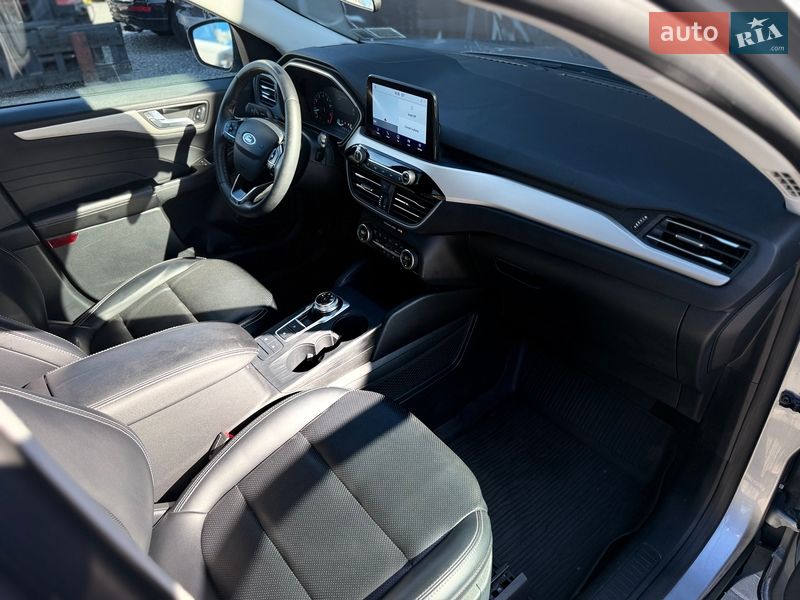 Внедорожник / Кроссовер Ford Escape 2021 в Львове