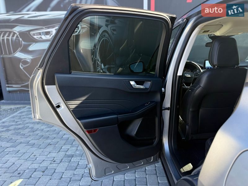 Внедорожник / Кроссовер Ford Escape 2021 в Львове