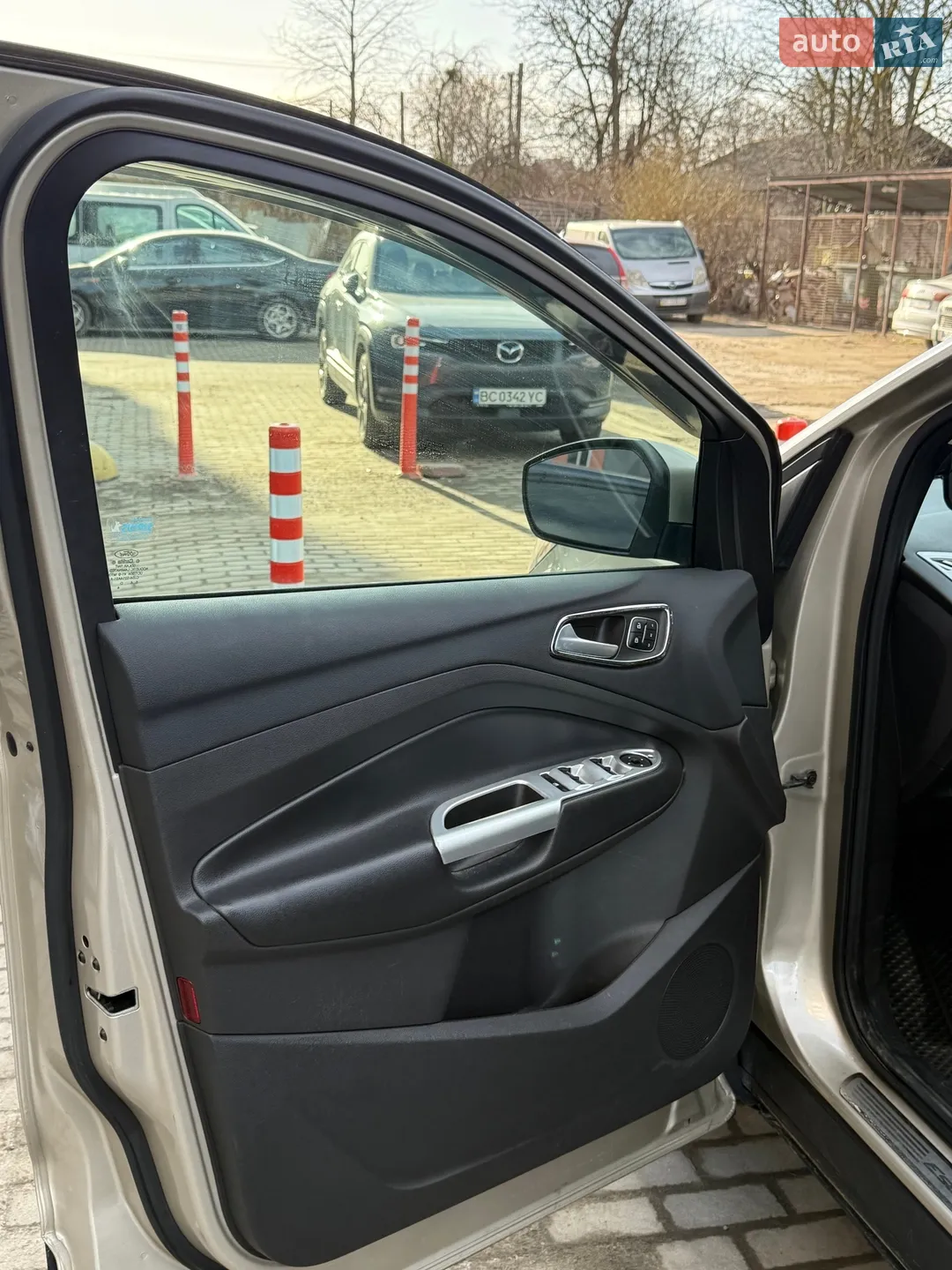 2016 Ford Escape - мініатюра 15